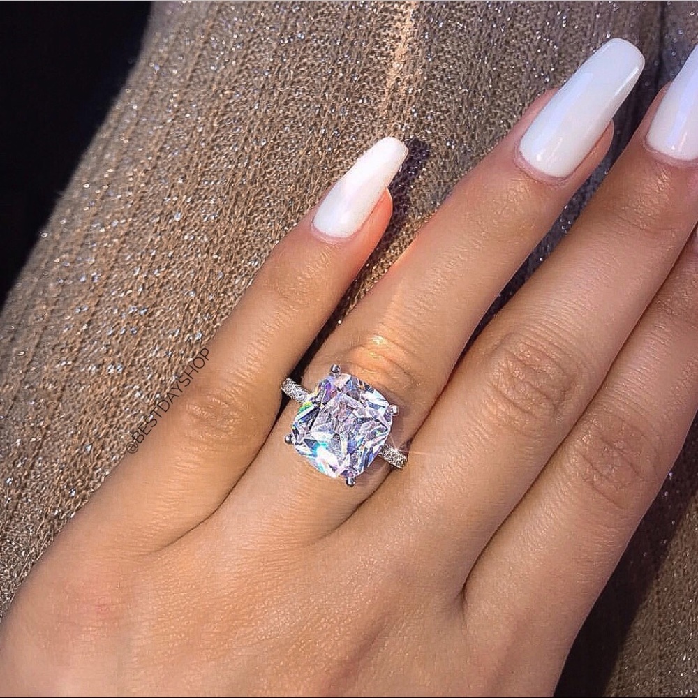 Sterling Silver Ring - Picture 3 of 8